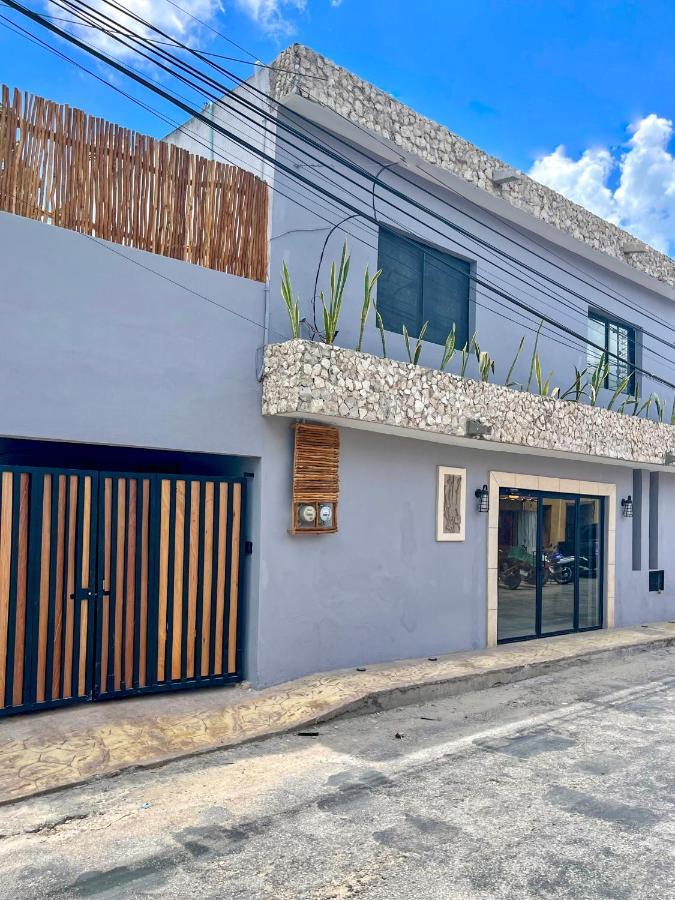 Ariche Valladolid Hotel & Hostal Eksteriør bilde